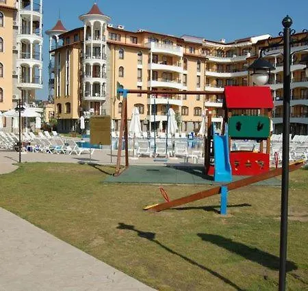 Bella - 3 Pools, 2 Bedrooms & 2 Bathrooms شقة *