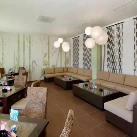 Bella - 3 Pools, 2 Bedrooms&2 Bathrooms *