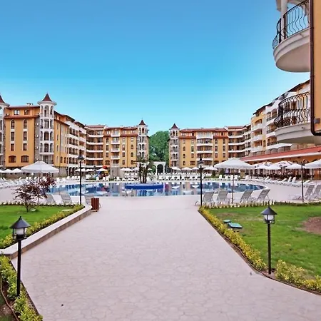 Bella - 3 Pools, 2 Bedrooms&2 Bathrooms *