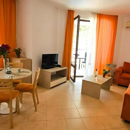 Appartamento Bella - 3 Pools, 2 Bedrooms&2 Bathrooms *