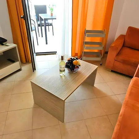 Bella - 3 Pools, 2 Bedrooms & 2 Bathrooms Apartment