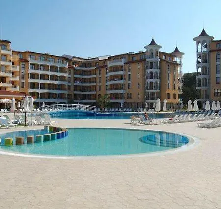 Bella - 3 Pools, 2 Bedrooms & 2 Bathrooms Apartment