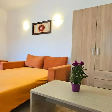 Apartment Bella - 3 Pools, 2 Bedrooms & 2 Bathrooms *