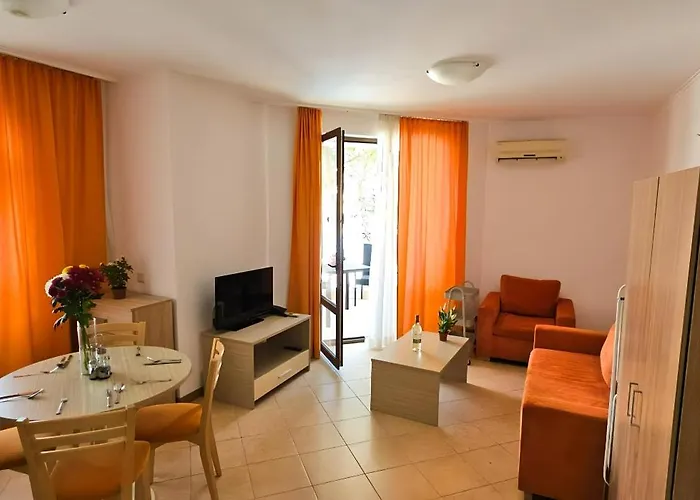 Bella - 3 Pools, 2 Bedrooms & 2 Bathrooms Sunny Beach